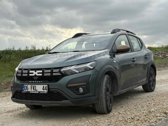 Sahibinden Dacia Sandero Stepway 1.0 Tce Extreme 2025 Model 