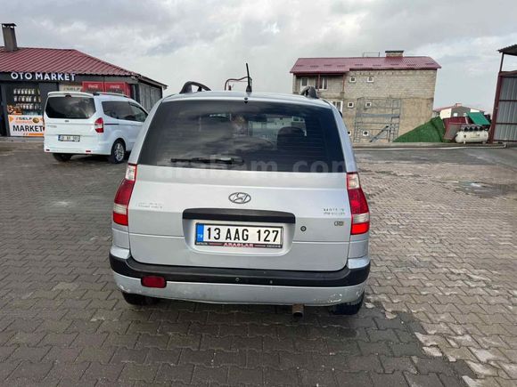 Sahibinden Hyundai Matrix 1.5 CRDi GLS 2009 Model  211.000 km Gri