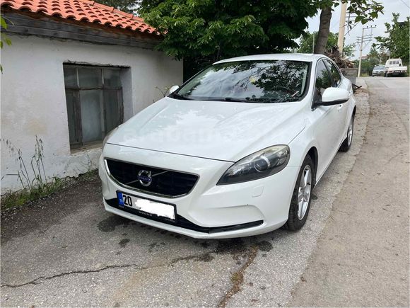 Sahibinden Volvo V40 1.5 T3 Advance 2016 Model Denizli