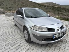 Sahibinden Renault Megane 1.6 Expression 2006 Model  243.300 km Gri