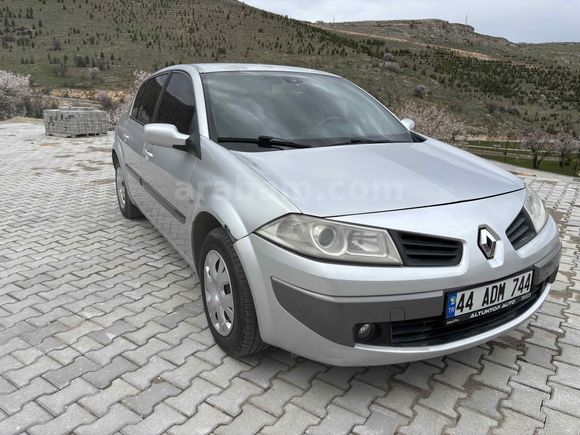 Sahibinden Renault Megane 1.6 Expression 2006 Model  243.300 km Gri