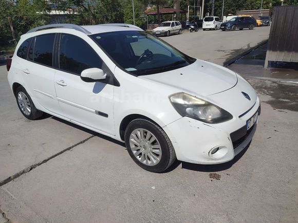 Sahibinden, Otomatik, Renault Clio 1.6 Grandtour, 2012 Model, 114 Bin KM. Boya-Değişen Yok