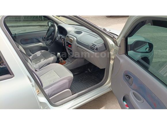 2000 Renault Clio 1.4 LPG | Değişensiz | Muayene 2027 | Ekonomik