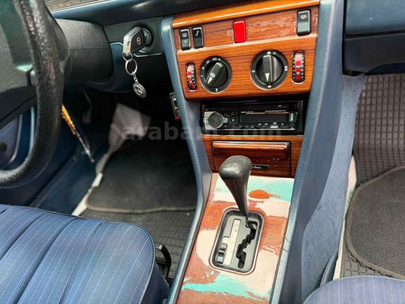 EMSALSİZ  TEMİZLİKTE DEĞİSENSİZ 230 /E OTOMATİK 