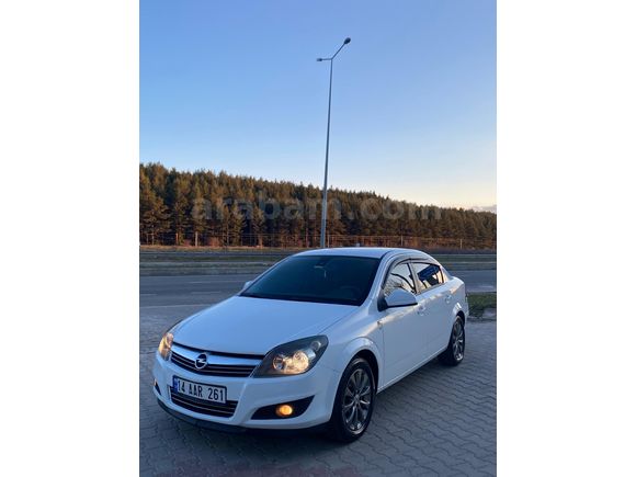 Sahibinden Opel Astra 1.3 CDTI Enjoy 111.Yıl 2011 Model Bolu 227.000 km Beyaz