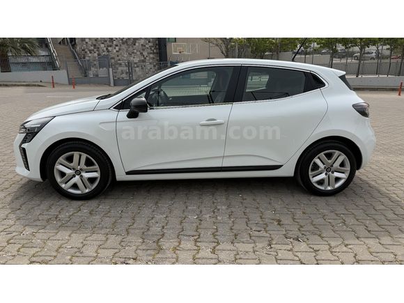 2025 Renault CLIO EVOLUTION - 1.0 TCe (100HP) 6 İLERİ