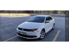 Sahibinden Volkswagen Jetta 1.6 TDi Highline 2014 Model