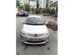Sahibinden Toyota Auris 1.4 D-4D Comfort Plus 2012 Model
