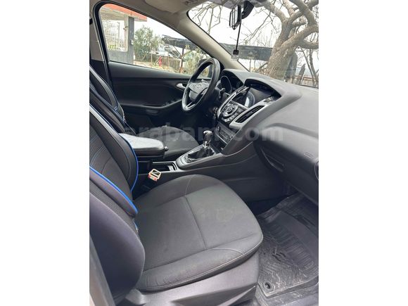 Sahibinden BOYASIZ ÇİZİKSİZ Ford Focus 1.6 TDCi Trend X 2015 Model 