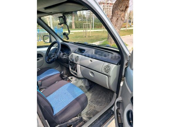 Galeriden Renault Kangoo Multix 1.5 dCi Authentique 2005 Model İstanbul