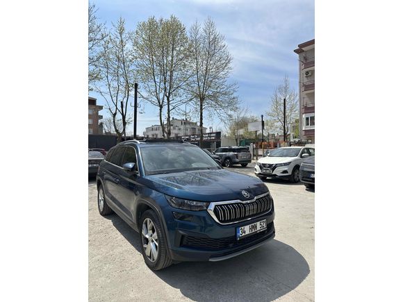 Sahibinden Skoda Kodiaq 1.5 TSI Prestige 2022 Model Cam Tavanlı  