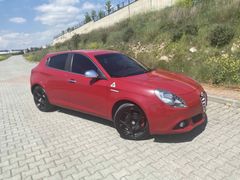 Sahibinden Alfa Romeo Giulietta 1.4 TB MultiAir Distinctive 2015 Model 