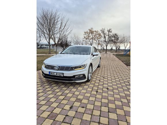 Sahibinden Volkswagen Passat 1.6 TDi BlueMotion Highline 2015 Model