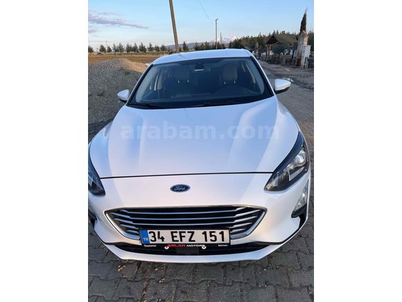 Sahibinden Ford Focus 1.5 TDCi Trend X 2021 Model  240.000 km Beyaz