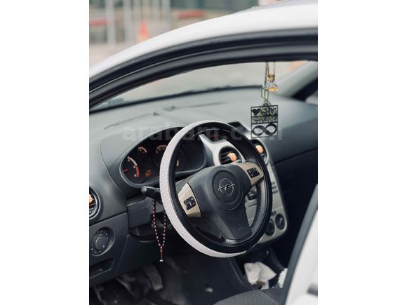 Sahibinden Opel Corsa 1.3 CDTI Essentia 2010 Model 