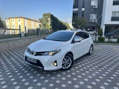 Sahibinden Toyota Auris 1.6 Advance 2014 Model  93.000 km Beyaz