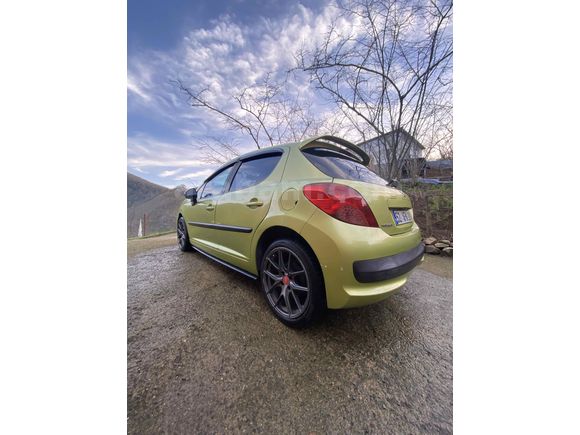 Sahibinden Peugeot 207 1.4 Trendy 2006 Model 