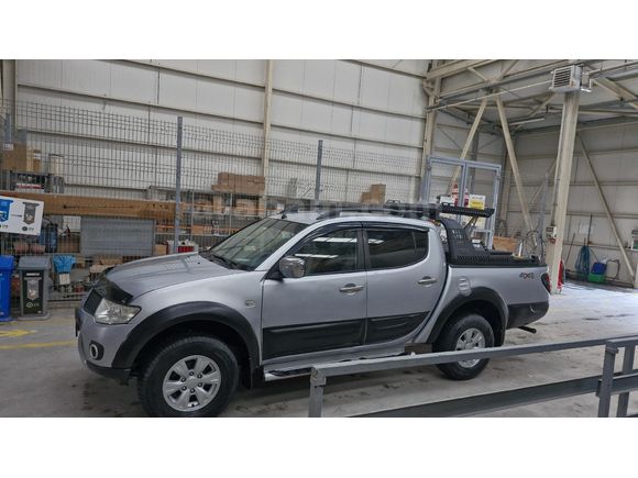 Sahibinden Mitsubishi L 200 4x4 Intense 2012 Model
