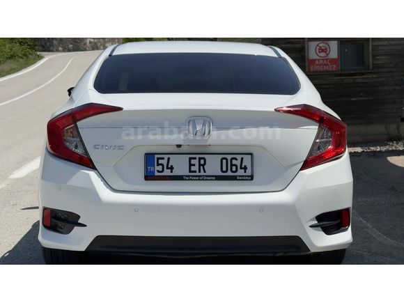 İLK SAHİBİNDEN DÜŞÜK KM SERVİS BAKIMLI