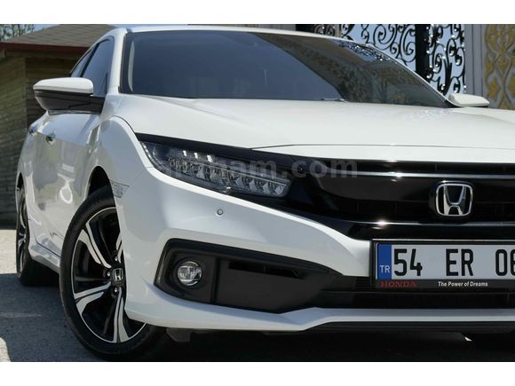 İLK SAHİBİNDEN DÜŞÜK KM SERVİS BAKIMLI
