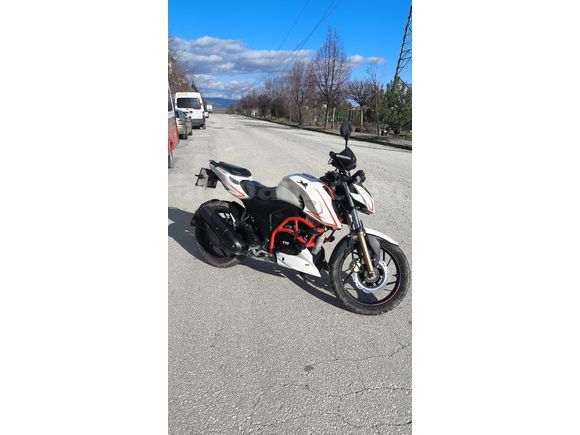 TVS Apache RTR 200