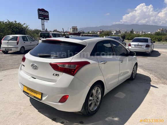 2012 Hyundai i30 Elite Cam Tavan / Dip Fiyat