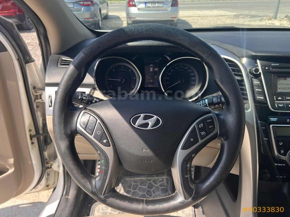 2012 Hyundai i30 Elite Cam Tavan / Dip Fiyat