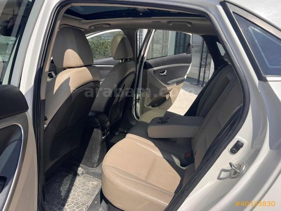 2012 Hyundai i30 Elite Cam Tavan / Dip Fiyat