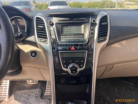 2012 Hyundai i30 Elite Cam Tavan / Dip Fiyat