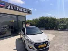 2012 Hyundai i30 Elite Cam Tavan