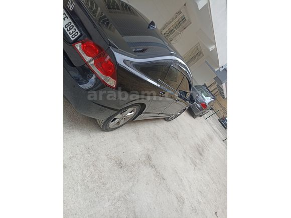 Bilinçli kullanıcıdan DEĞİŞENSİZ 2011 makyajlı kasa honda takas olur