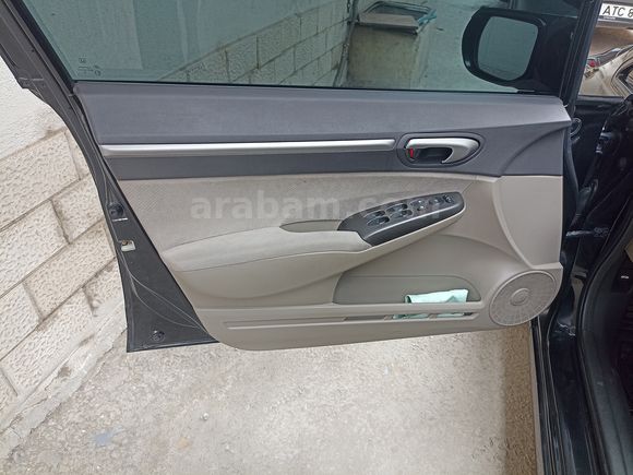 Bilinçli kullanıcıdan DEĞİŞENSİZ 2011 makyajlı kasa honda takas olur