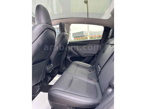 Avukat Sahibinden Tesla Model Y Juniper 2025 Model 
