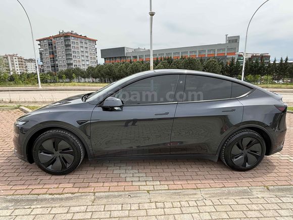 Avukat Sahibinden Tesla Model Y Juniper 2025 Model 