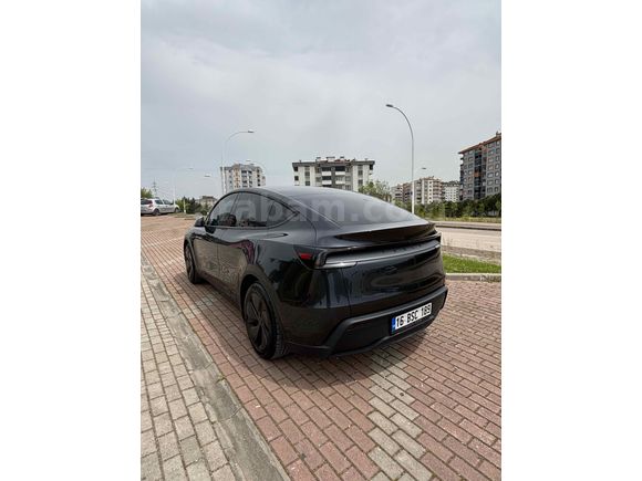 Avukat Sahibinden Tesla Model Y Juniper 2025 Model 