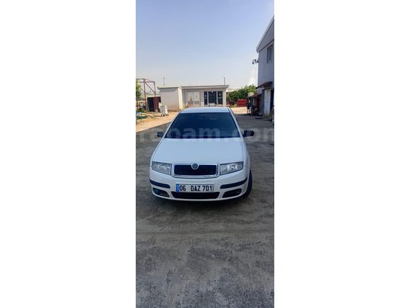 Sahibinden sıfır motor Skoda Fabia 1.2 Classic 2008 Model