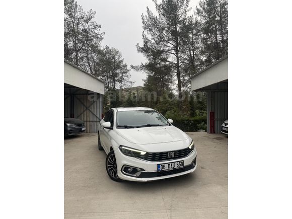 Sahibinden Fiat Egea 1.4 Fire Lounge 2021 Model  105.000 km Beyaz