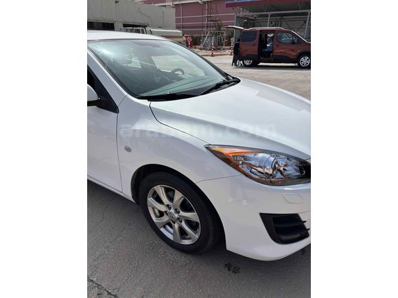 Sahibinden Mazda 3 1.6 Impressive 2011 Model 