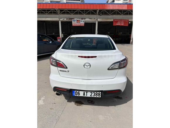 Sahibinden Mazda 3 1.6 Impressive 2011 Model 