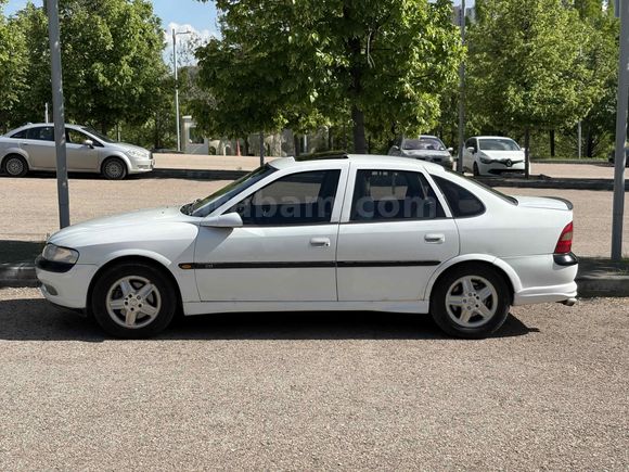 Sahibinden Opel Vectra 2.0 CD 1998 Model 
