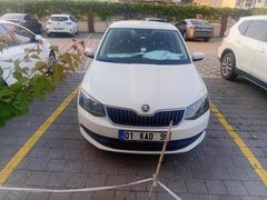 SADECE 28.500 KM, İLK SAHİBİNDEN 2017 SONU ORİJİNAL, 95 BEYGİR OLANINDAN, HATASIZ, BOYASIZ DEĞİŞENSİZ,  İLK GÜNKÜ GİBİ YENİ KOKUSU ÜZERİNDE FABİA