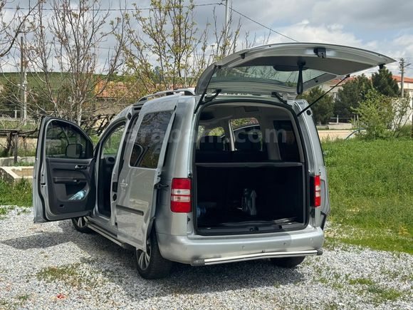 Sahibinden Volkswagen Caddy 1.6 TDI Trendline 2011 Model Afyonkarahisar 132.000 km Gri (Gümüş)