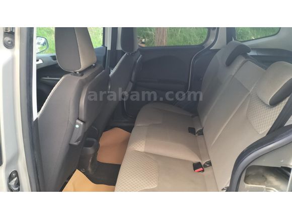 Sahibinden Ford Courier  Titanium 2016 Model