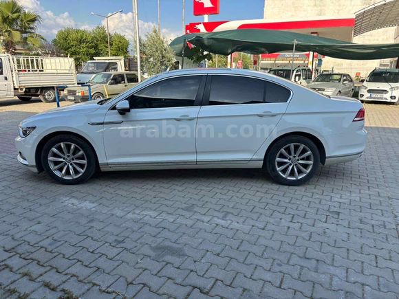 GEZER’den Cam tavanlı Passat 