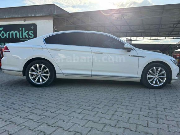 GEZER’den Cam tavanlı Passat 