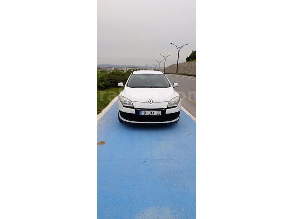 Sahibinden Renault Megane 1.5 dCi Business 2012 Model