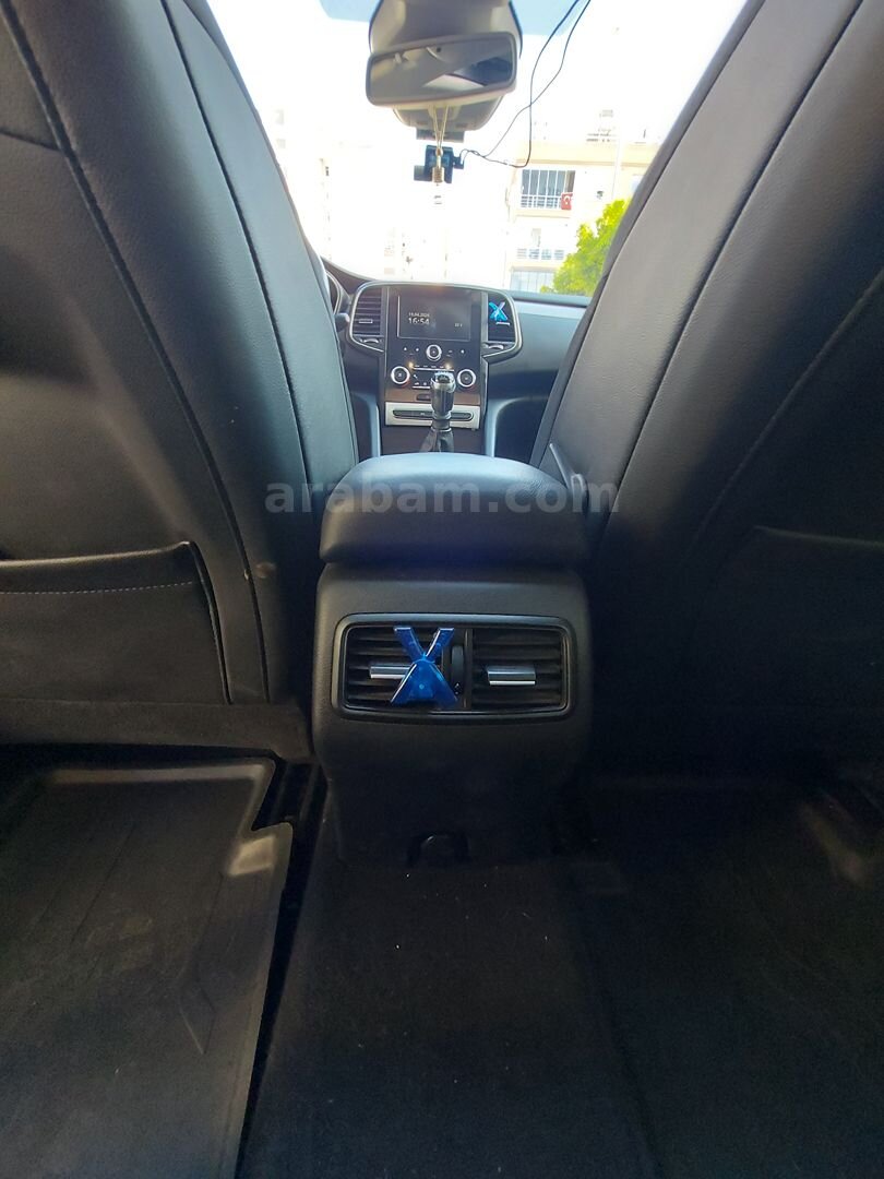 Sahibinden Renault Talisman 1.6 dCi Touch 2016 Model Antalya 95.000 km Kahverengi 6