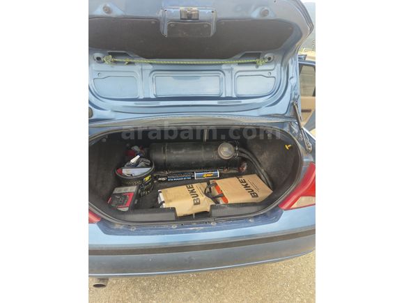 Sahibinden Ford Focus 1.6 Ghia 2002 Model