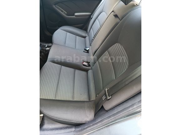 Sahibinden Kia Cerato Concept 2017 Model 1.6 Diesel..