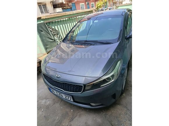 Sahibinden Kia Cerato Concept 2017 Model 1.6 Diesel..